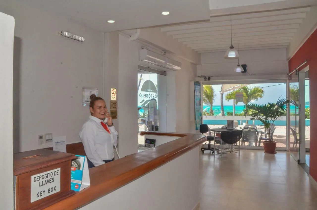 فندق Portobelo Beach San Andrés 3*,  كولومبيا